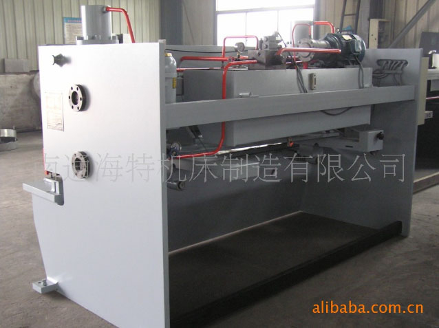 液壓閘式剪板機(jī)如何換上下刀